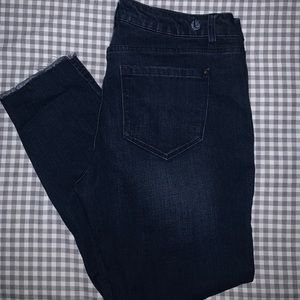 Kenzie Jeans Size 10/30